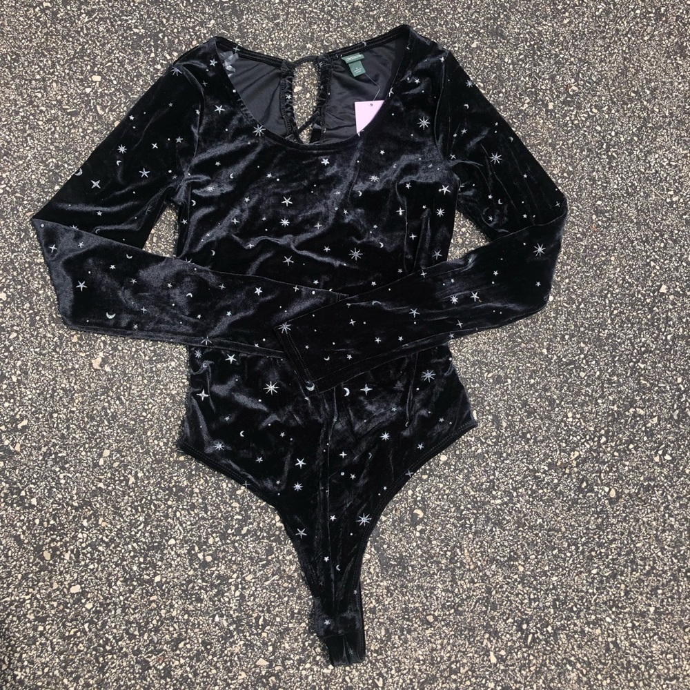 NWT wild fable body suit